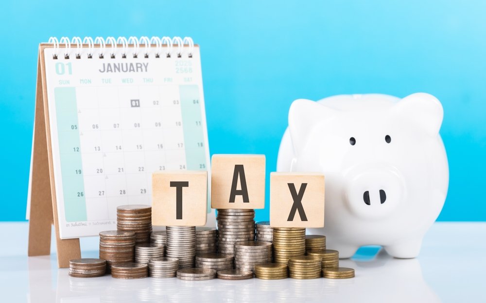 How to File a Cash Tax Return Based on Accrual Books